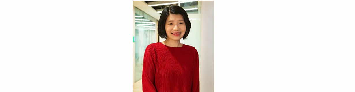 Portrait photo of Teoh Zsin Woon, Woman with short hair smiling